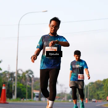 Runner Photo 4905574