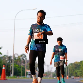 Runner Photo 4905584