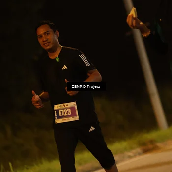 Runner Photo 4905588
