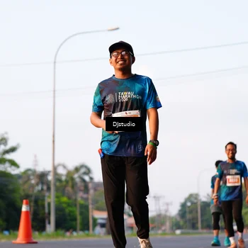 Runner Photo 4905589