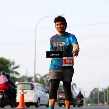 Runner Photo 4905601