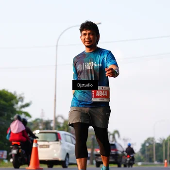 Runner Photo 4905608
