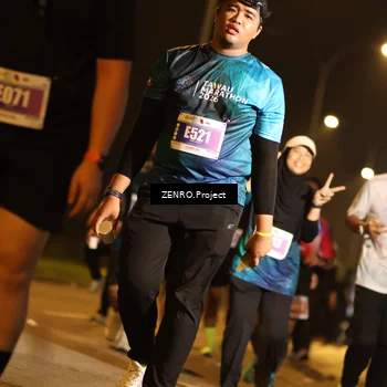 Runner Photo 4905616