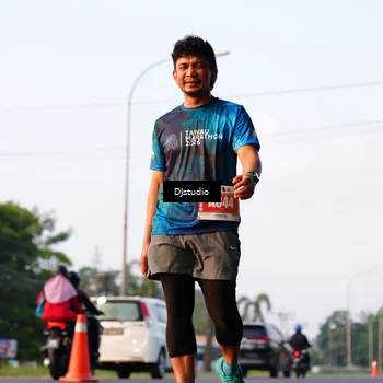 Runner Photo 4905617