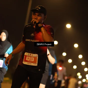 Runner Photo 4905661