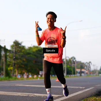 Runner Photo 4905711