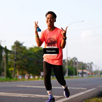 Runner Photo 4905714