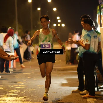 Runner Photo 4905718