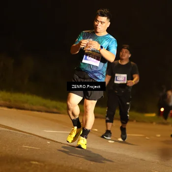 Runner Photo 4905777