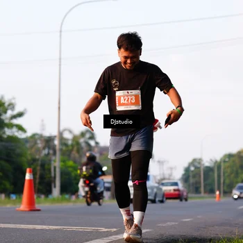 Runner Photo 4905818
