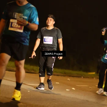 Runner Photo 4905853