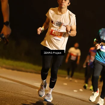 Runner Photo 4905870