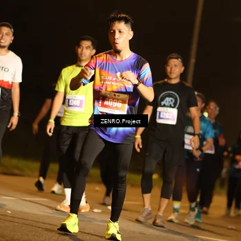 Runner Photo 4905905