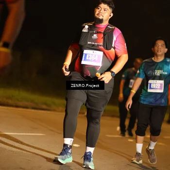 Runner Photo 4905971