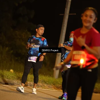 Runner Photo 4906013