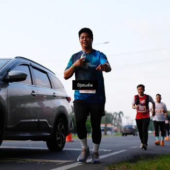 Runner Photo 4906324