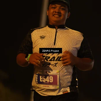 Runner Photo 4906659