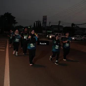 Runner Photo 4906771
