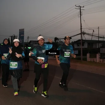 Runner Photo 4906949