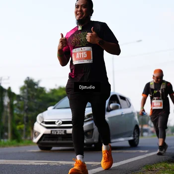 Runner Photo 4906999