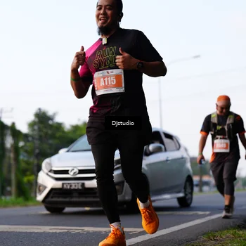 Runner Photo 4907003