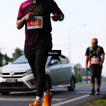 Runner Photo 4907024