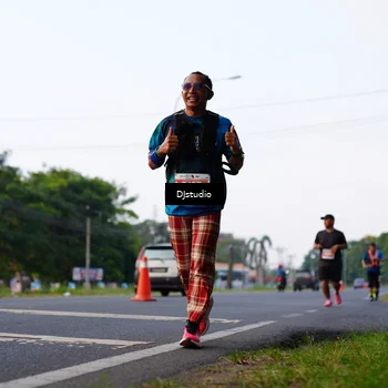 Runner Photo 4907092