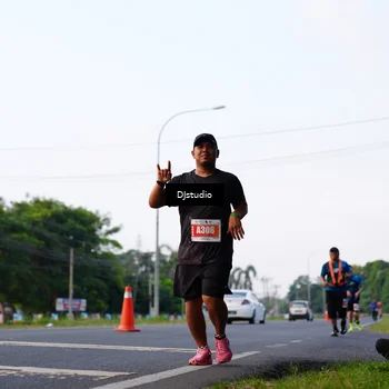 Runner Photo 4907145