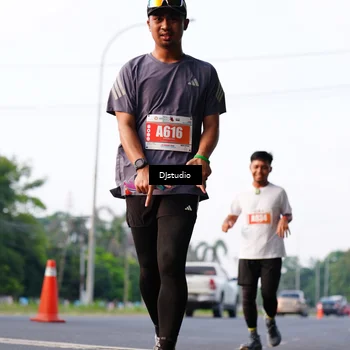Runner Photo 4907410