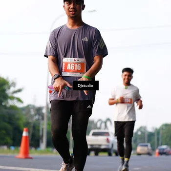 Runner Photo 4907425