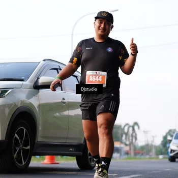 Runner Photo 4907545