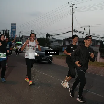 Runner Photo 4907585