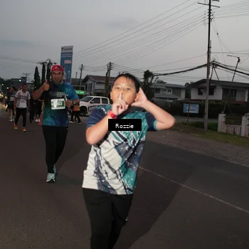 Runner Photo 4907591