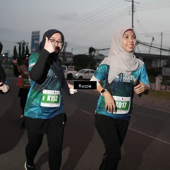 Runner Photo 4907654