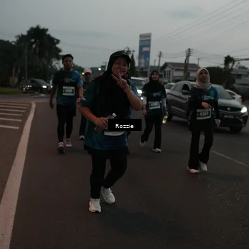Runner Photo 4907715