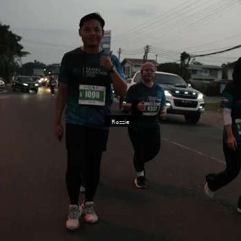 Runner Photo 4907726
