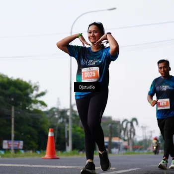 Runner Photo 4907876