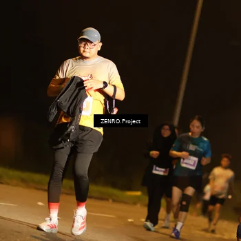 Runner Photo 4907943