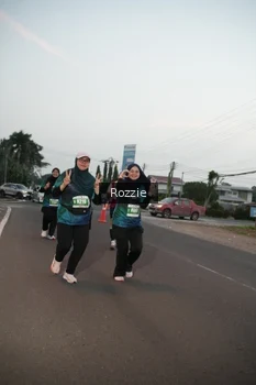 Runner Photo 4907999