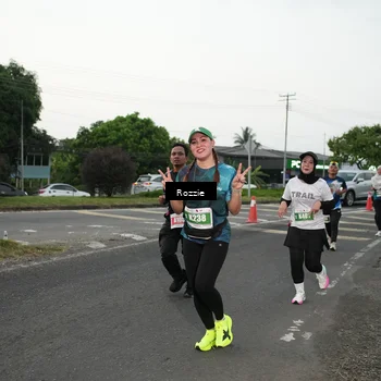 Runner Photo 4908073