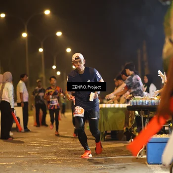 Runner Photo 4908323