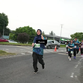 Runner Photo 4908348