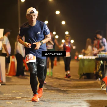 Runner Photo 4908415