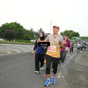 Runner Photo 4908475