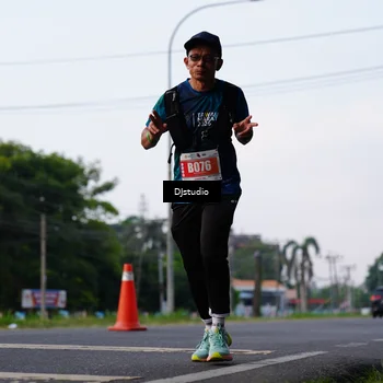 Runner Photo 4908590