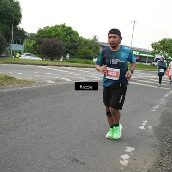 Runner Photo 4908621
