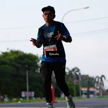 Runner Photo 4908703