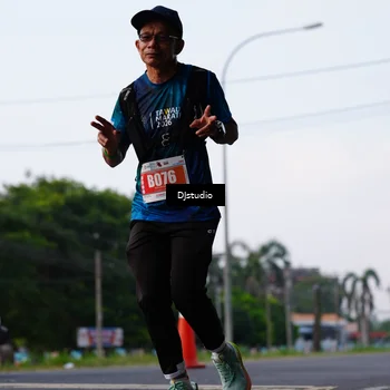 Runner Photo 4908711