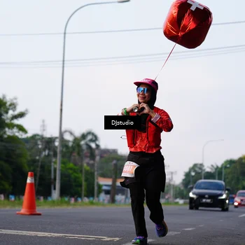 Runner Photo 4908715