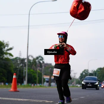 Runner Photo 4908718
